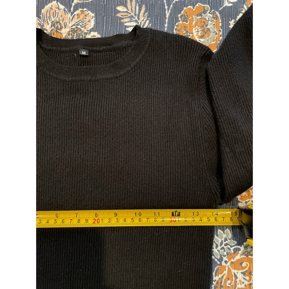Women's Medium Black Ribbed Knit Crew Neck Sweater Gold Button Cuffs Minimalist - Picture 9 of 13